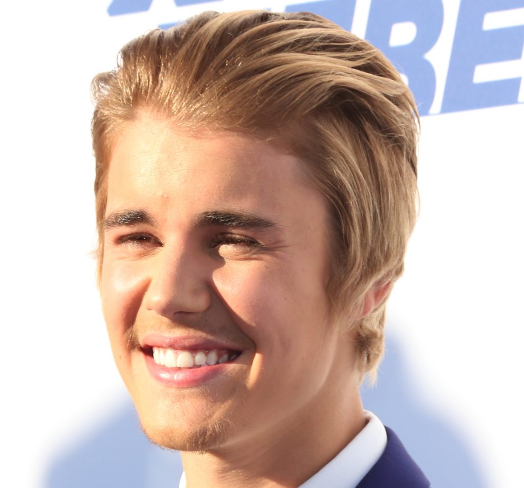 Justin Bieber at His Roast The Hollywood Gossip