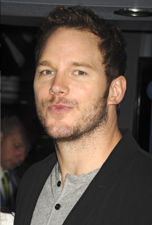Chris Pratt Puckers Up