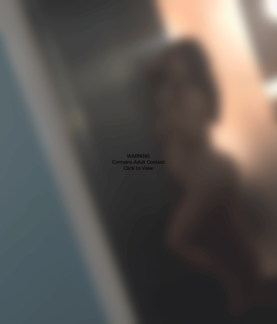 Kim Kardashian: Naked and Pregnant!