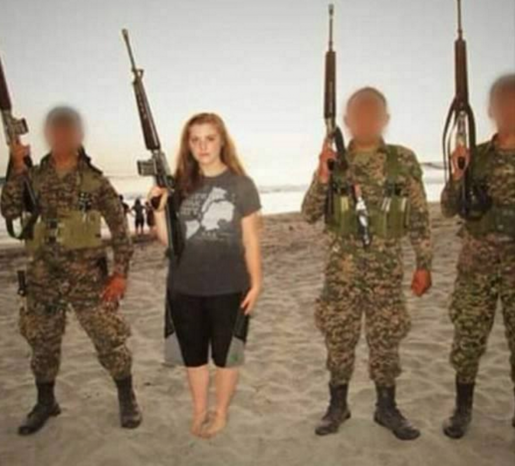 JoyAnna Duggar Posing With a Gun? The Hollywood Gossip