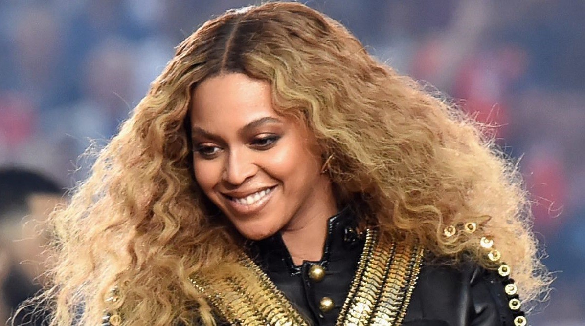 18 Totally Bizarre Celebrity Diets The Hollywood Gossip