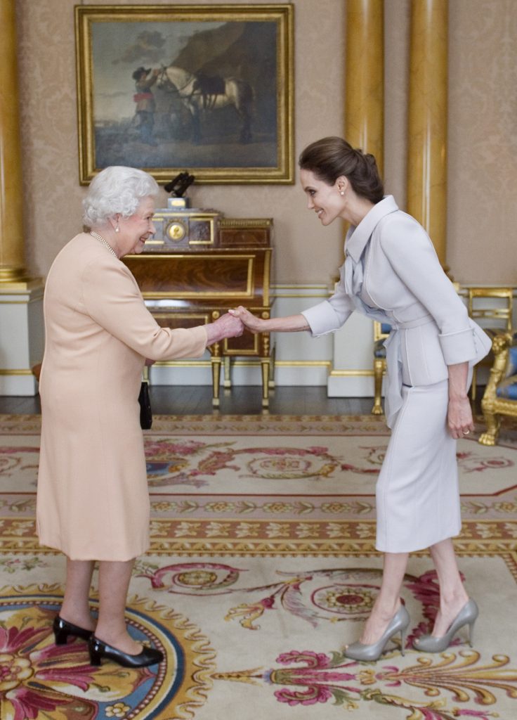 Angelina Jolei Receives Honorary Damehood From Queen Elizabeth II