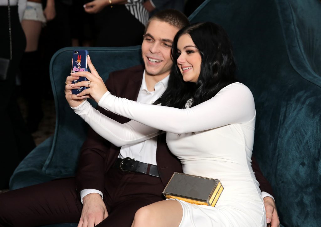 Ariel Winter and Laurent Claude Gaudette Take a Selfie