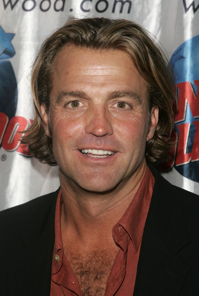 Byron Velvick - The Hollywood Gossip