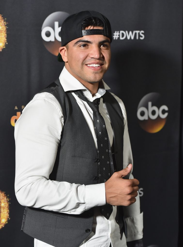 Victor Ortiz Image