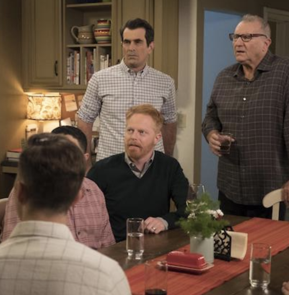 Modern Family Cast Pic
