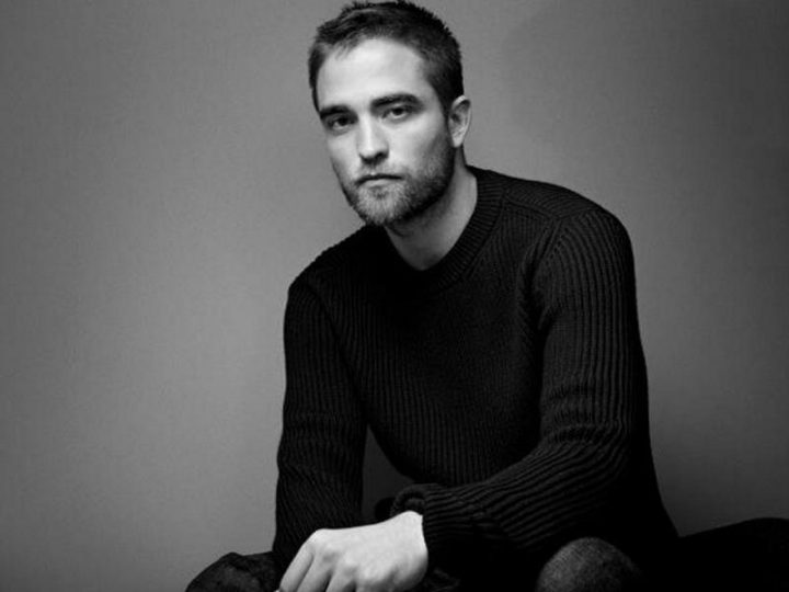 Robert Pattinson Dior Fragrance Ad A Sexy Sit Down The Hollywood Gossip
