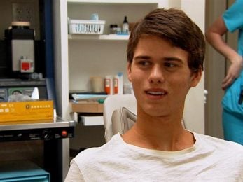 Duck Dynasty Clip - John Luke After Dentist - The Hollywood Gossip