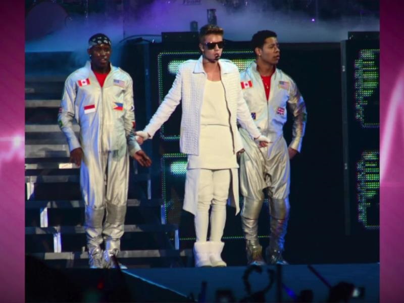 Justin Bieber Walks Off Stage In Argentina Cites Food Poisoning The