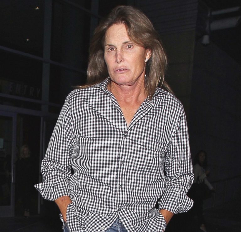 29 Photos of Bruce Jenner&rsquo;s Transition to Caitlyn Jenner - The