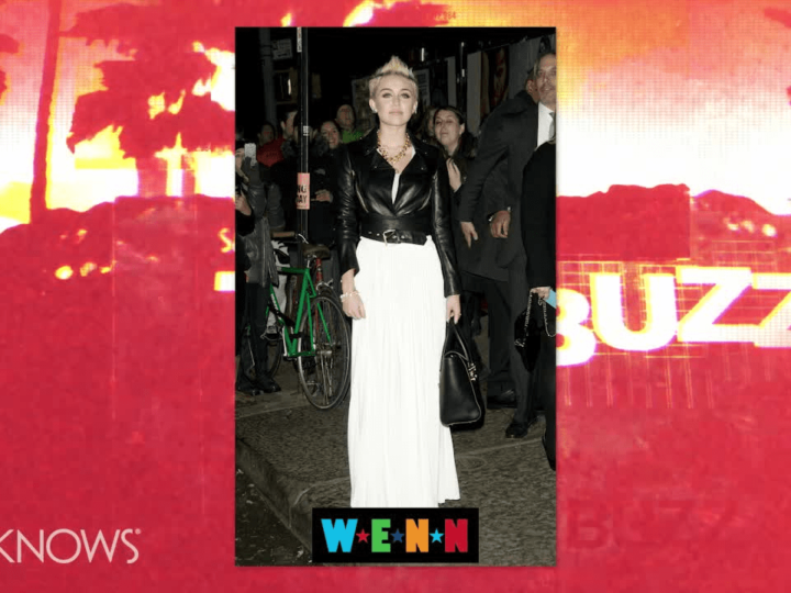 Miley Cyrus Bangerz Sales Plummet! The Hollywood Gossip