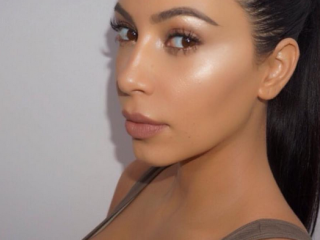 15 Other Times Kim Kardashian Got Naked for a Magazine - The Hollywood