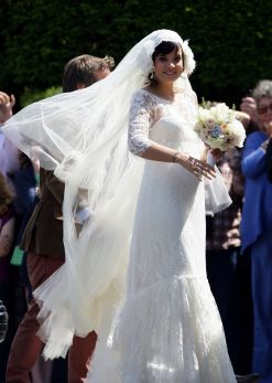 Lily Allen: Naked on Instagram! - The Hollywood Gossip