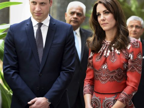 William and Kate: Ceremony at Martyrs Memorial at Taj Mahal Palace Hotel