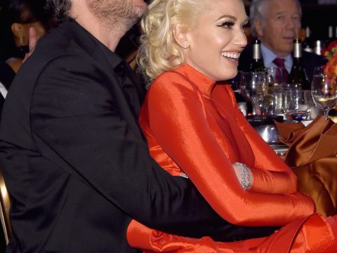 Blake Shelton Holds Gwen Stefani at The 2016 Pre-GRAMMY Gala and Salute To Icons