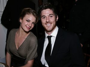 Emily VanCamp and Dave Annable Photo