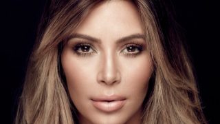 Kim Kardashian: Nude Cookbook on the Way?!?