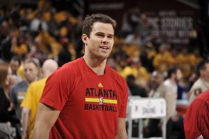 Kris Humphries At The Atlanta Hawks v Cleveland Cavaliers