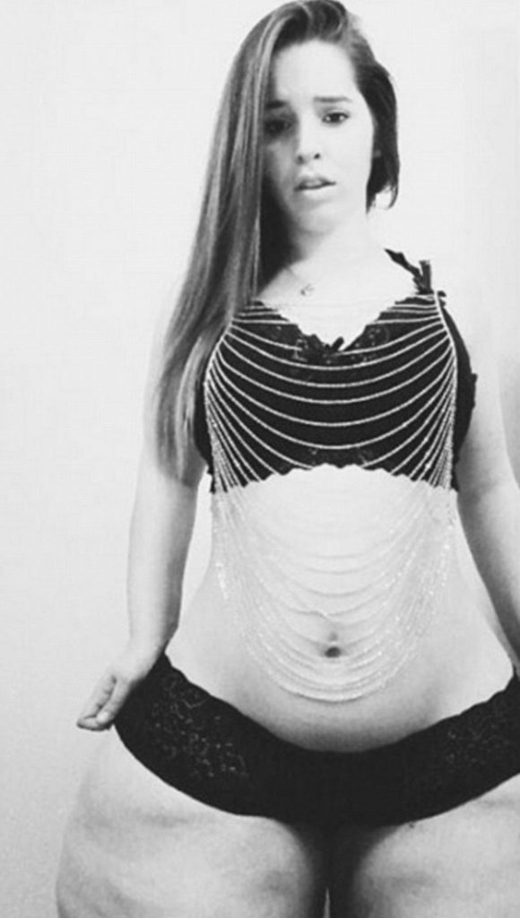 Raylynn Instagram Star Shows Off 70 INCH WAIST! Real or Fake? The