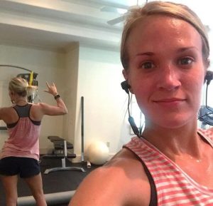 Carrie Underwood Without Makeup: Unrecognizable, Still Hot - The