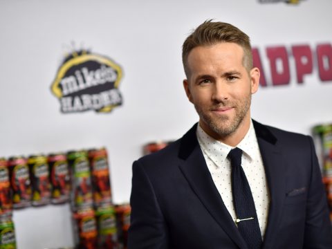 22 Reasons Ryan Reynolds Owns Twitter
