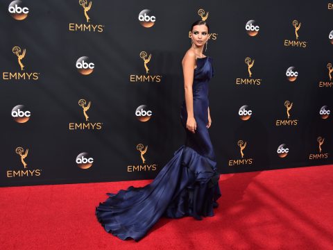 Emily Ratajkowski: Did She Insult Jimmy Kimmel's Mom?!