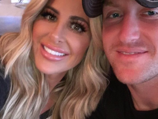 Kim Zolciak Posts Nude Photo of Kroy Biermann; Brielle Biermann Gets