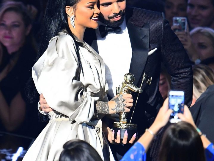 Drake: Cheating on Rihanna with Dakota Gonzalez?!?