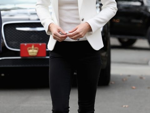 Kate Middleton White Blazer Victoria Canada 2016