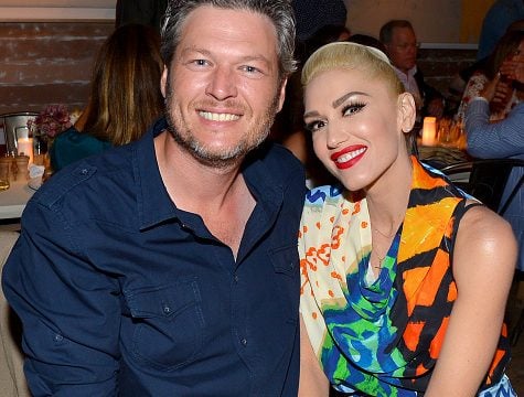 Blake Shelton & Gwen Stefani Cosy Up for Dinner In the Hamptons