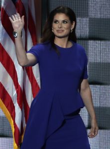 Debra Messing DNC