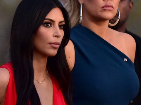 Kim Kardashian and Khloe Kardashian pic
