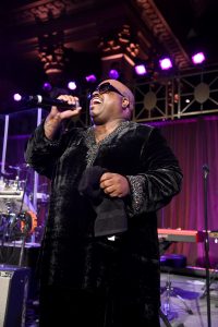 Cee Lo Green Sings