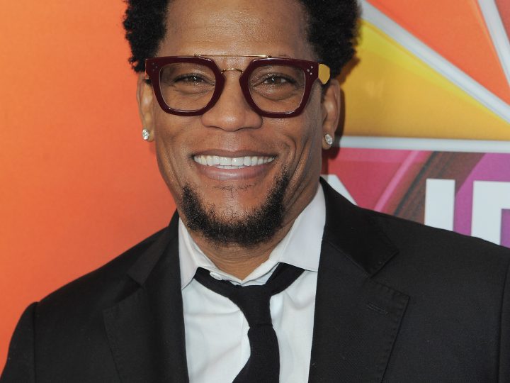 DL Hughley Smiles