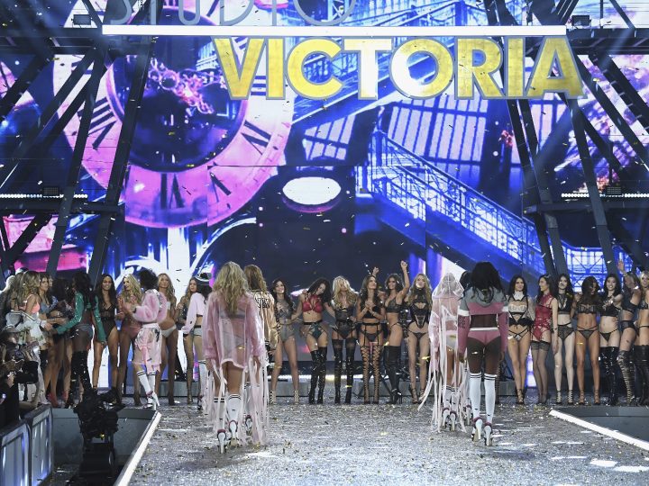 Victoria Secret Fashion Show 2016: Who Looked Best?