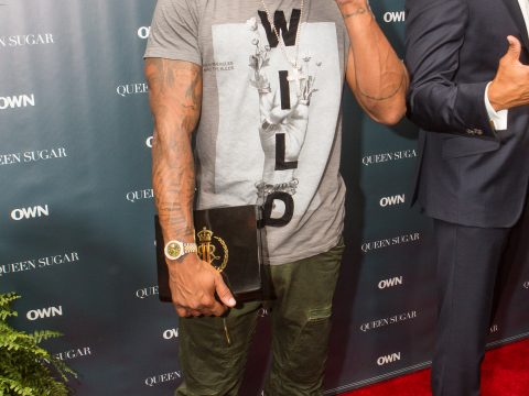 Stevie J Chomps on Cigar