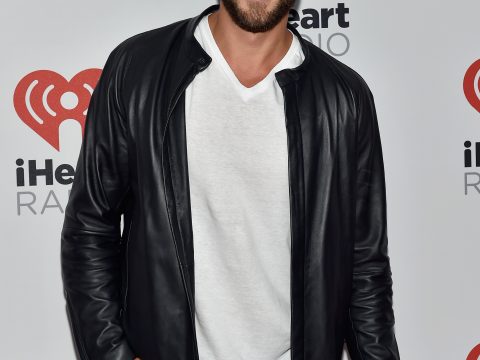 Viall Photo