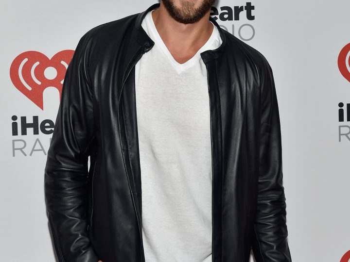 Viall Photo