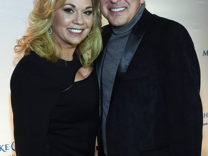 Todd Chrisley, Wife