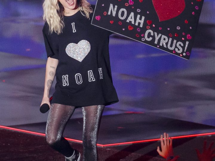 Miley Cyrus at iHeartRadio Music Awards