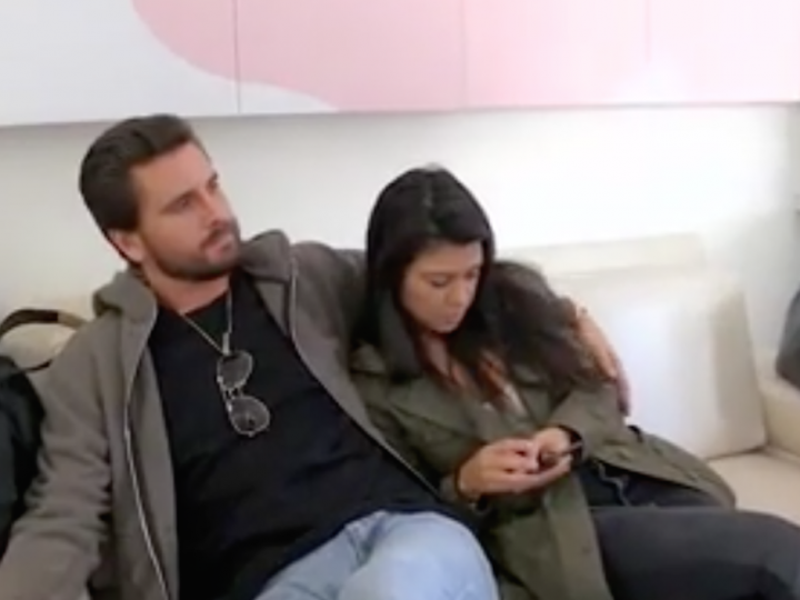 Kourtney Kardashian & Scott Disick: BACK TOGETHER in Hawaii!