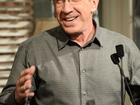 Tim Allen on Last Man Standing Set
