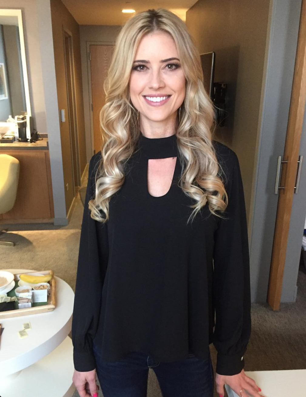 Christina El Moussa, New Hairstyle The Hollywood Gossip