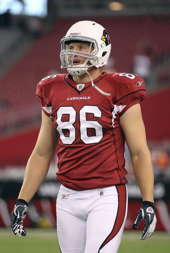 Todd Heap Accidentally Strikes, Kills 3-Year Old Daughter with Car