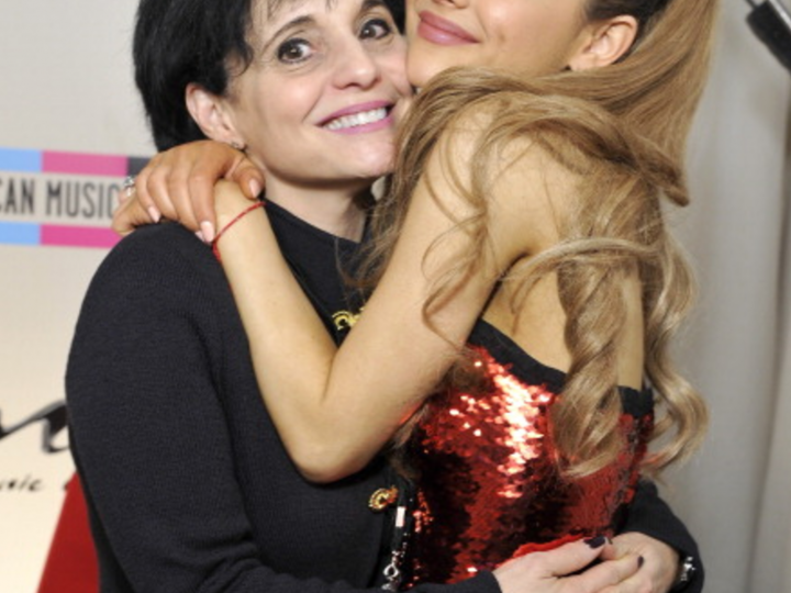 Ariana Grande’s Mother Speaks Out After Manchester Attack