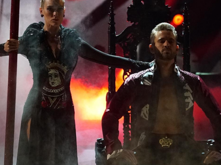 Nick Viall on a Throne