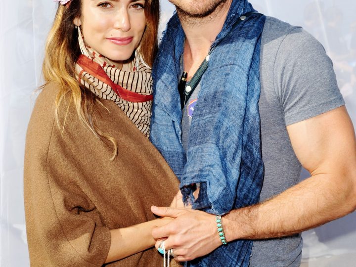 Nikki and Ian, So in Love