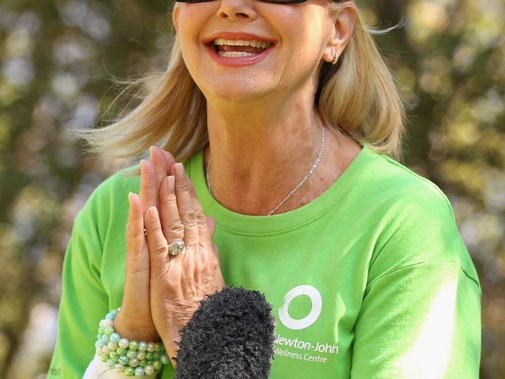 Olivia Newton-John Photo