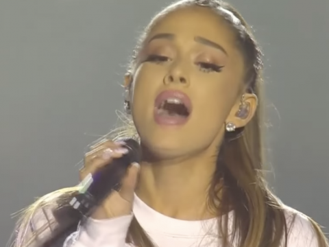 Ariana Grande Pays Tribute
