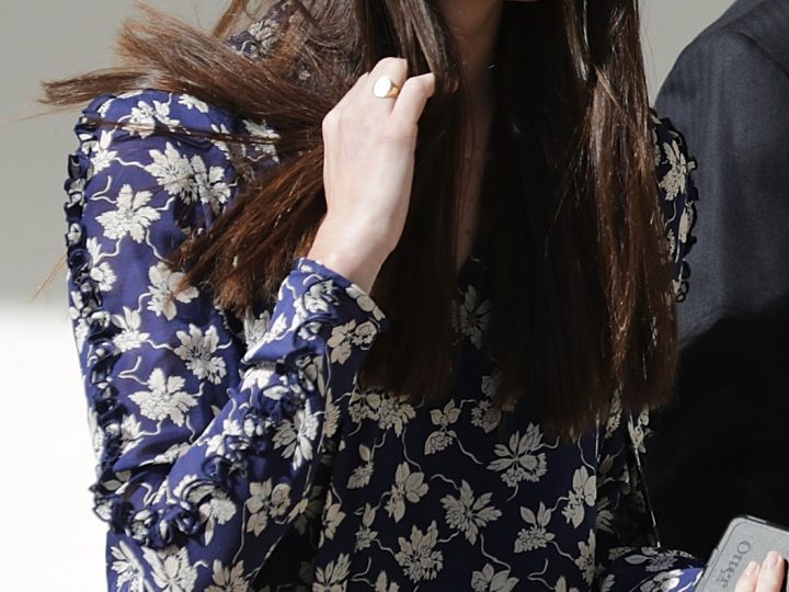 Hope Hicks Smiling